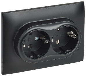 Розетка 2-м 16А С/У З/К в сборе Черный Skandy
