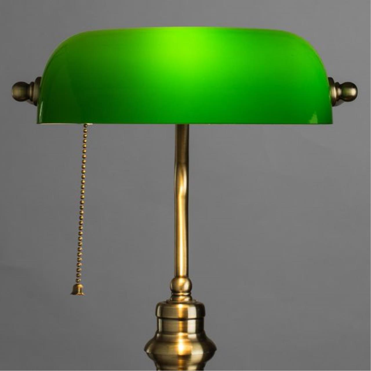 Настольные лампы с зеленым абажуром купить. Arte Lamp - a2492lt-1ab. Лампа Arte Lamp Banker. Arte Lamp Banker a2251lt настольная лампа. Настольная лампа a2492lt-1ab.