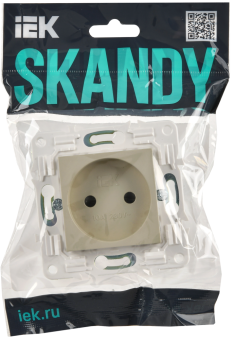 Розетка 1-м 10А С/У со шторками Бежевый Skandy