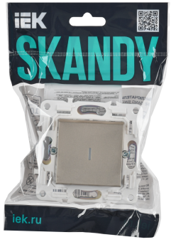 Переключатель 1-кл 10А C/У проходной с индикатором Шампань Skandy