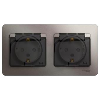 Розетка 2-м 16А С/У З/К со шторками с крышкой в сборе с рамкой IP44 Платина Glossa