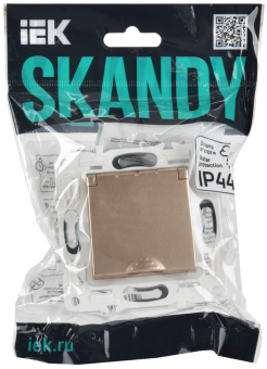 Розетка 1-м 16А С/У З/К со шторками с крышкой IP44 Песочный Skandy