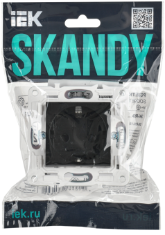 Розетка 1-м 16А С/У З/К со шторками Черный Skandy